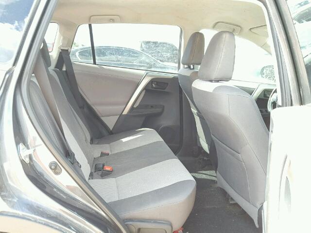 2T3BFREV6DW032176 - 2013 TOYOTA RAV4 LE Grafit foto 6
