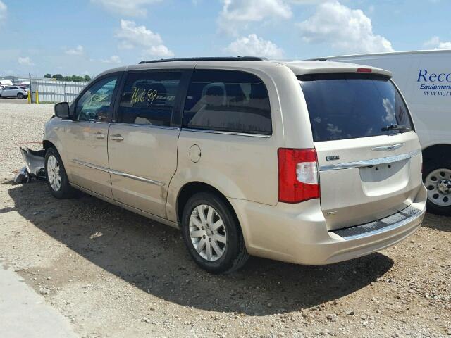 2C4RC1BG8ER125629 - 2014 CHRYSLER TOWN & COU SILVER photo 3