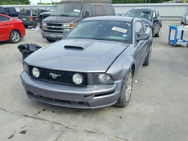 1ZVHT82H475197230 - 2007 FORD MUSTANG GT GRAY photo 2