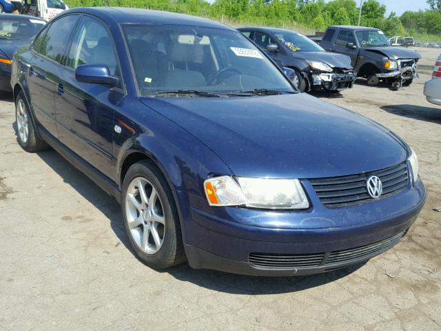 WVWBH63B51P024787 - 2001 VOLKSWAGEN PASSAT GLX 蓝色 照片 1