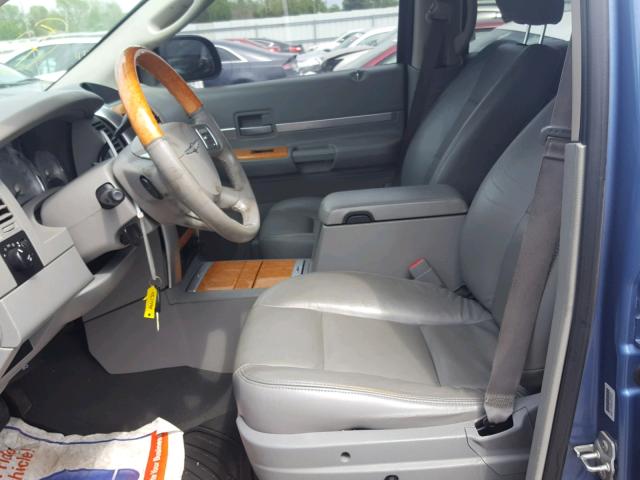 1A8HX58228F135936 - 2008 CHRYSLER ASPEN LIMI 蓝色 照片 5