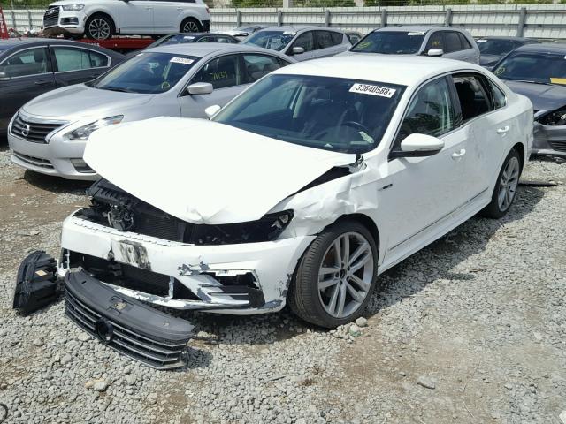1VWDT7A35HC035005 - 2017 VOLKSWAGEN PASSAT R-L 白色 照片 2