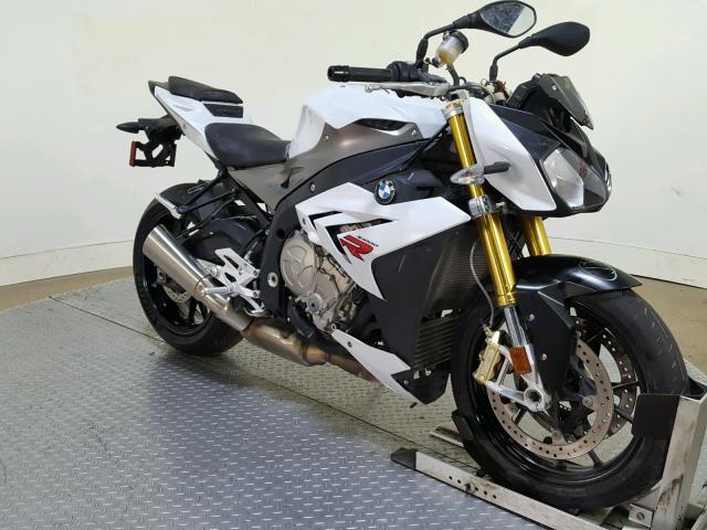 WB10D1201EZ198806 - 2014 BMW S 1000 R WHITE photo 2