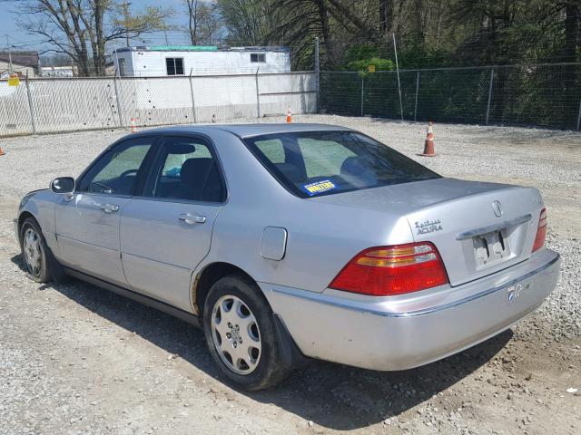 JH4KA9651YC000921 - 2000 ACURA 3.5RL SILVER photo 3