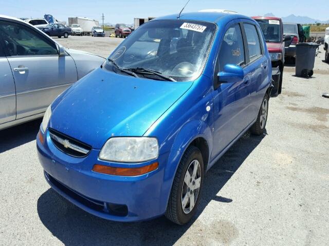 KL1TD66628B251657 - 2008 CHEVROLET AVEO BASE BLUE photo 2