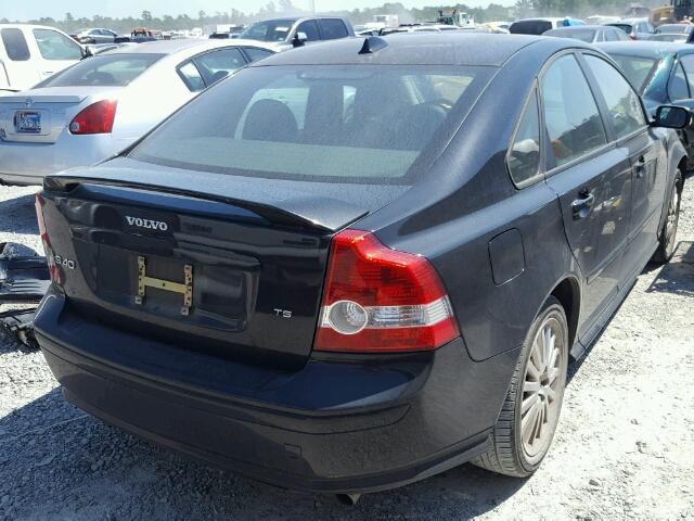 YV1MS682762196479 - 2006 VOLVO S40 T5 BLACK photo 4