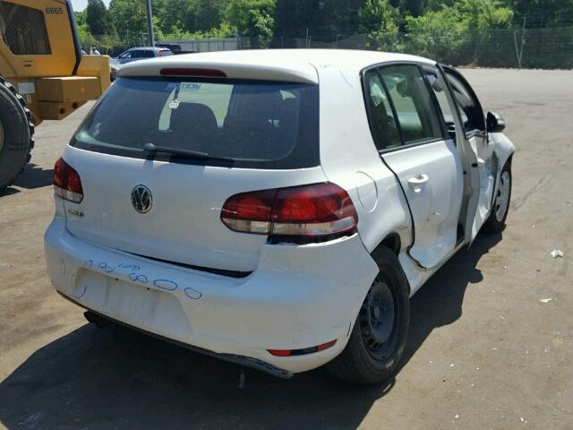 WVWDB7AJXDW121679 - 2013 VOLKSWAGEN GOLF WHITE photo 4