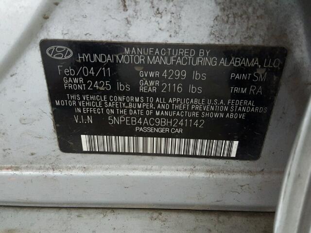 5NPEB4AC9BH241142 - 2011 HYUNDAI SONATA SILVER photo 10