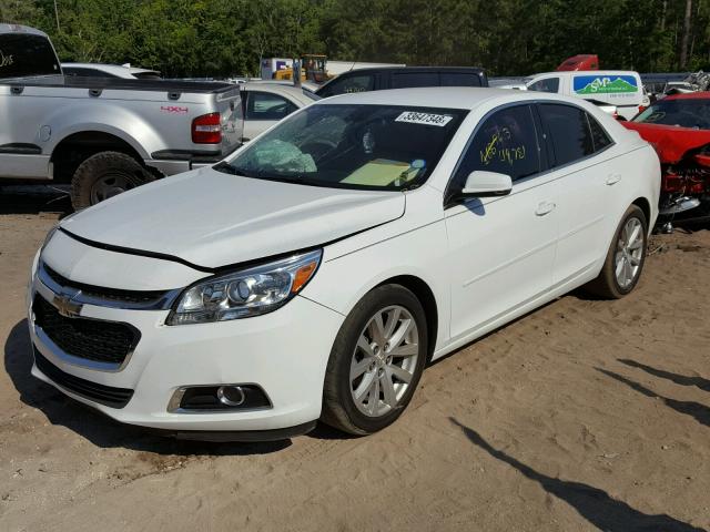 1G11D5SL7FF301425 - 2015 CHEVROLET MALIBU 2LT WHITE photo 2