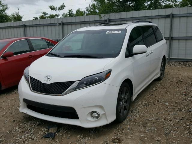 5TDXK3DC8FS687295 - 2015 TOYOTA SIENNA SPO WHITE photo 2