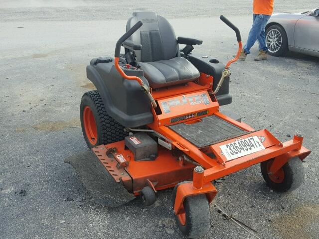 BCE4826KA0H141005 - 2015 BADB MOWER RED photo 1