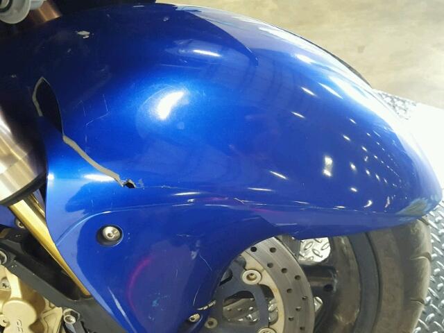 JS1GW71A872104676 - 2007 SUZUKI GSX1300 RZ BLUE photo 18