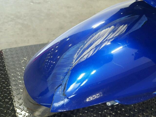 JS1GW71A872104676 - 2007 SUZUKI GSX1300 RZ BLUE photo 9