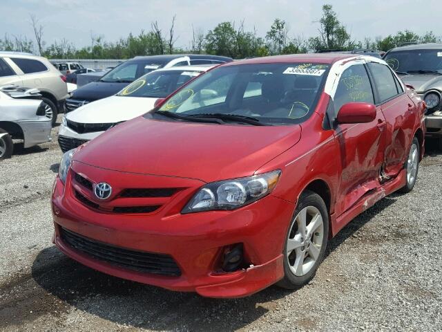 2T1BU4EE6DC004719 - 2013 TOYOTA COROLLA BA RED photo 2