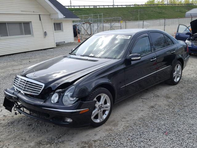 WDBUF70J95A760946 - 2005 MERCEDES-BENZ E 500 BLACK photo 2