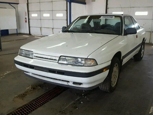 1YVGD31B9N5229740 - 1992 MAZDA MX-6 WHITE photo 2