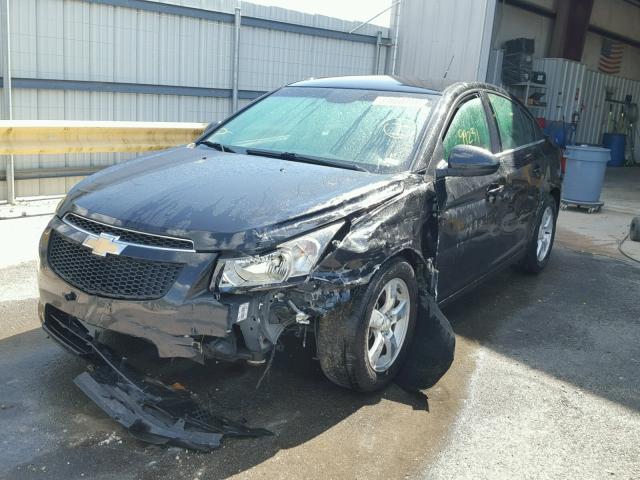 1G1PC5SB7E7161180 - 2014 CHEVROLET CRUZE LT BLACK photo 2