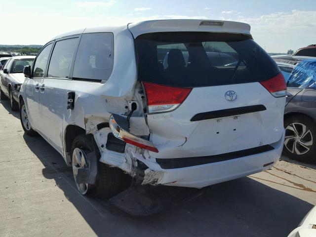 5TDZK3DC7DS315419 - 2013 TOYOTA SIENNA BAS WHITE photo 3