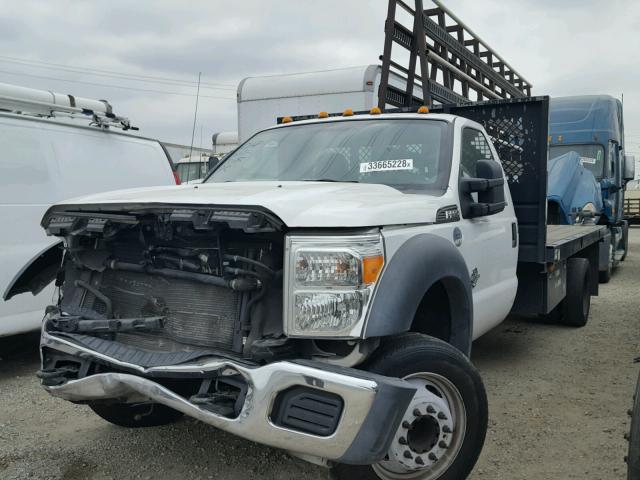 1FDUF5GT7FEC54311 - 2015 FORD F550 SUPER WHITE photo 2