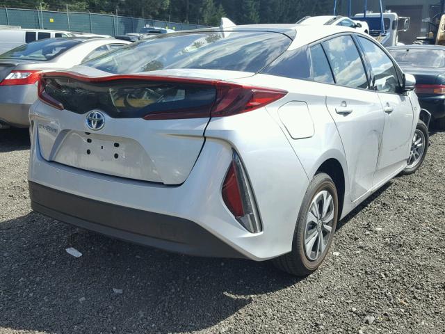 JTDKARFPXH3066810 - 2017 TOYOTA PRIUS PRIM ვერცხლისფერი ფოტო 4