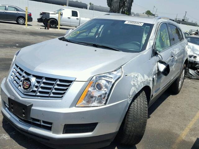 3GYFNBE31GS523941 - 2016 CADILLAC SRX LUXURY SILVER photo 2