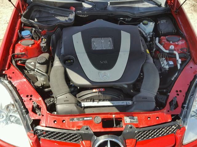 WDBWK54F19F209076 - 2009 MERCEDES-BENZ SLK 300 RED photo 7