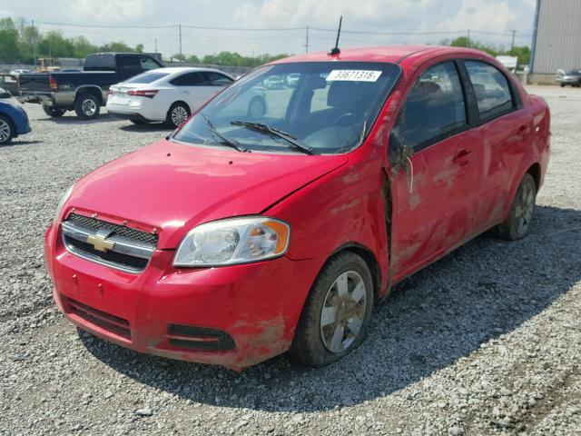 KL1TD5DE2BB149089 - 2011 CHEVROLET AVEO LS RED photo 2