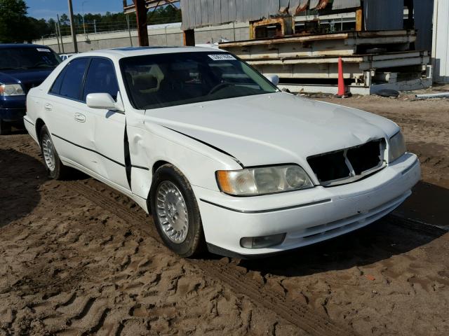 JNKBY31A41M100346 - 2001 INFINITI Q45 BASE WHITE photo 1