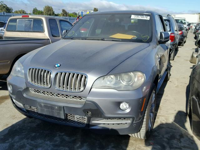 5UXFE8C55AL310418 - 2010 BMW X5 XDRIVE4 Grau Foto 2