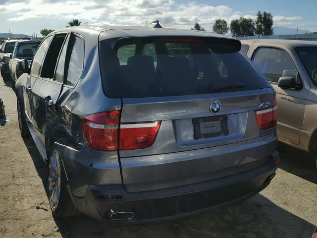 5UXFE8C55AL310418 - 2010 BMW X5 XDRIVE4 Grau Foto 3