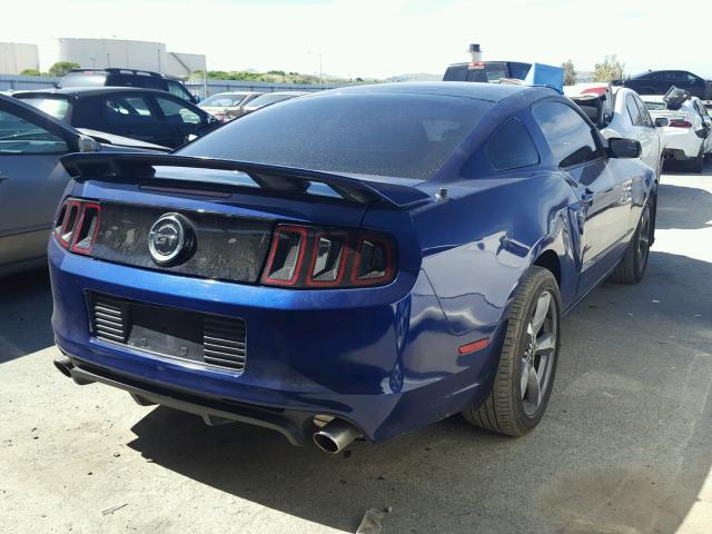 1ZVBP8CFXE5282383 - 2014 FORD MUSTANG GT BLUE photo 4