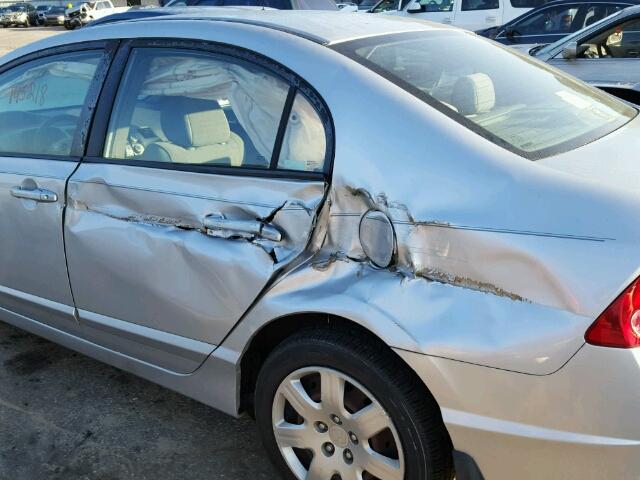 1HGFA16518L075706 - 2008 HONDA CIVIC SILVER photo 10