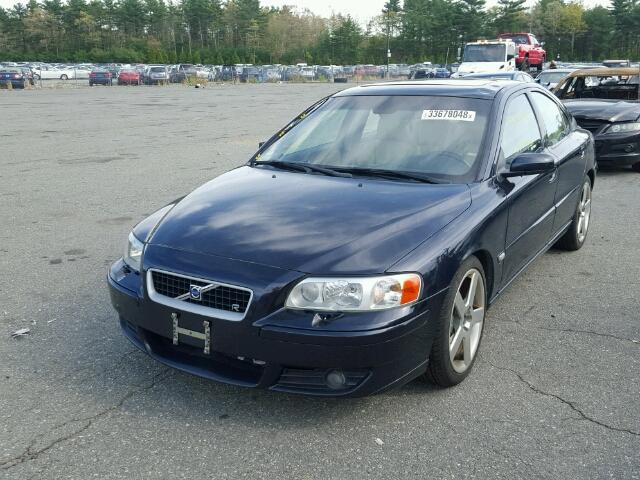 YV1RH527752477103 - 2005 VOLVO S60 R BLUE photo 2