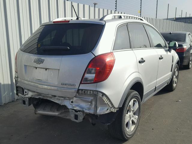 3GNAL2EK8DS634793 - 2013 CHEVROLET CAPTIVA LS SILVER photo 4