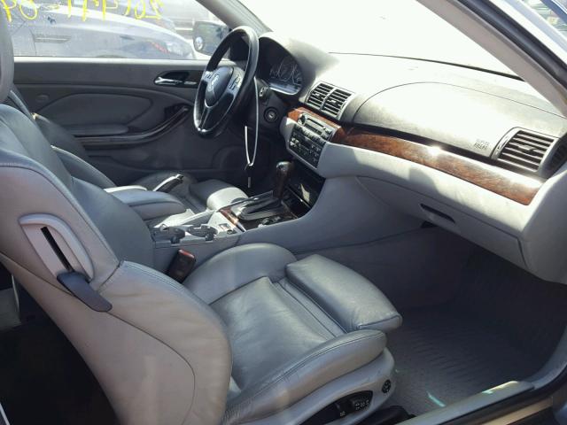 WBABD53444PL13619 - 2004 BMW 330 CI SILVER photo 5