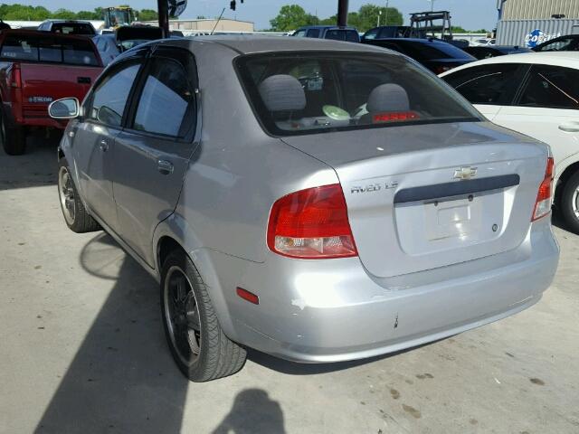 KL1TD56696B555902 - 2006 CHEVROLET AVEO BASE Gümüş foto 3