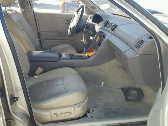 JNKAY21D2SM220163 - 1995 INFINITI J30 BEIGE photo 5