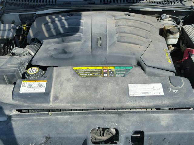 5LMEU78HX3ZJ45925 - 2003 LINCOLN AVIATOR 白色 照片 7