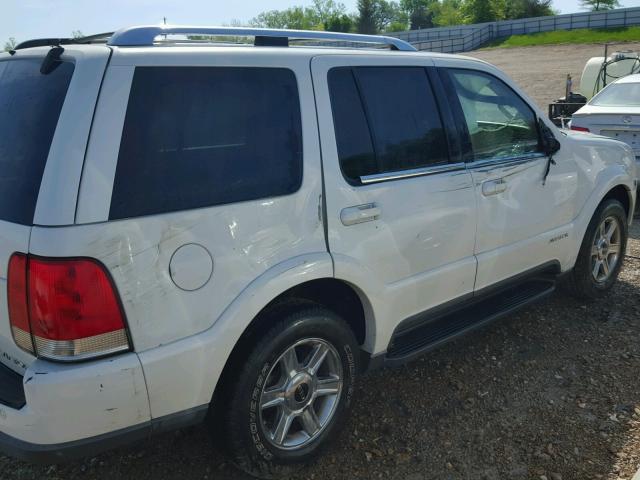 5LMEU78HX3ZJ45925 - 2003 LINCOLN AVIATOR 白色 照片 9