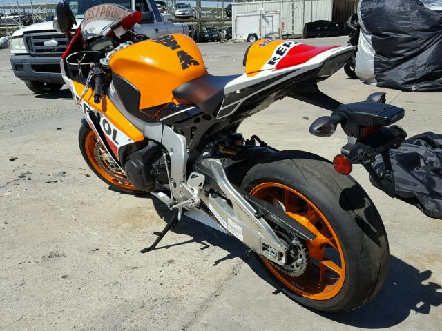 JH2SC5966GK500030 - 2016 HONDA CBR1000 S ORANGE photo 3