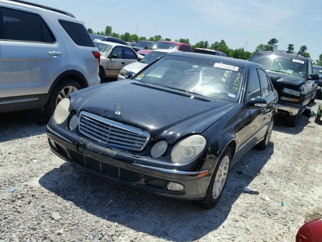 WDBUF65J44A516056 - 2004 MERCEDES-BENZ E 320 BLACK photo 2