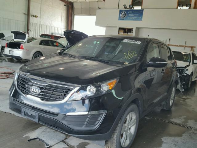 KNDPB3A29C7224874 - 2012 KIA SPORTAGE B BLACK photo 2