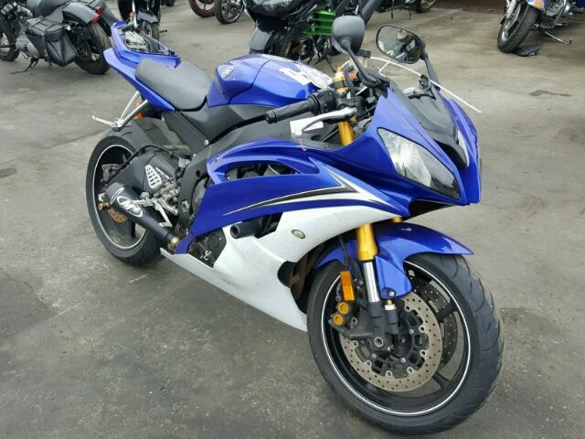 JYARJ16Y1AA004489 - 2010 YAMAHA YZFR6 C BLUE photo 1