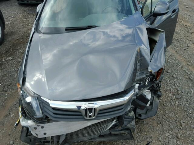 19XFB2F50CE360609 - 2012 HONDA CIVIC LX GRAY photo 7