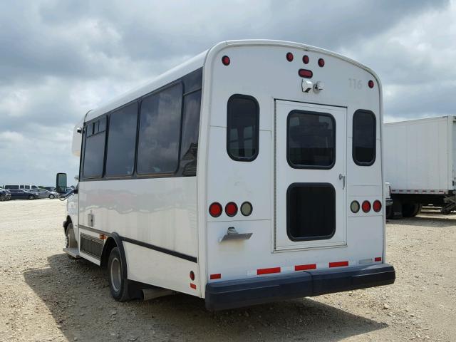 1GBJG316981232109 - 2008 CHEVROLET EXPRESS G3 WHITE photo 3