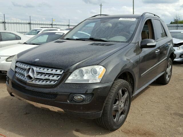 4JGBB86E88A347291 - 2008 MERCEDES-BENZ ML 350 BLACK photo 2