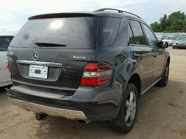 4JGBB86E88A347291 - 2008 MERCEDES-BENZ ML 350 BLACK photo 4