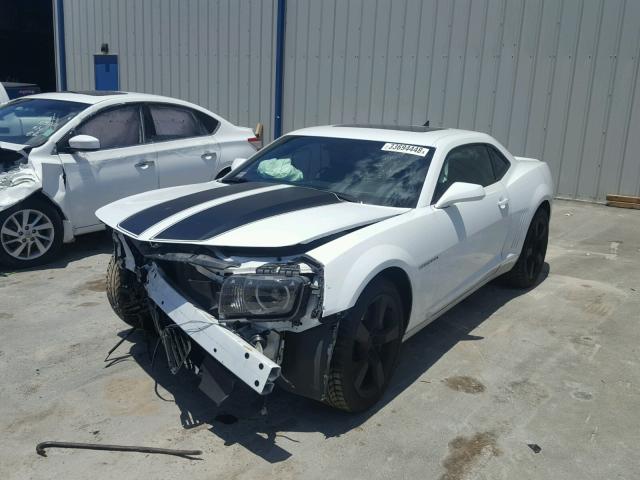 2G1FT1EW9B9123933 - 2011 CHEVROLET CAMARO 2SS WHITE photo 2