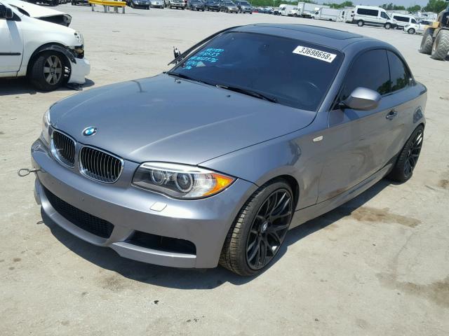 WBAUC9C56CVM12576 - 2012 BMW 135 I GRAY photo 2