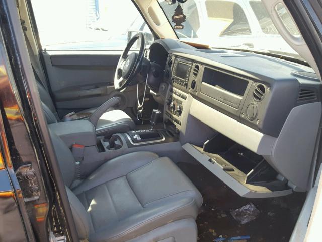 1J8HG48N87C690538 - 2007 JEEP COMMANDER BLACK photo 5